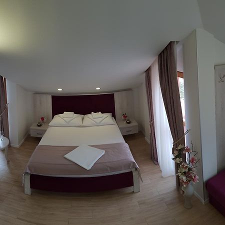 Apis Hotel Trebin Dış mekan fotoğraf