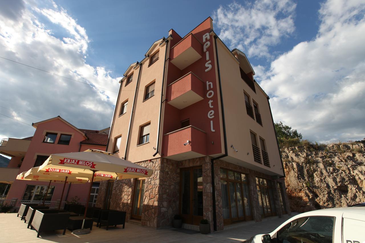 Apis Hotel Trebin Dış mekan fotoğraf