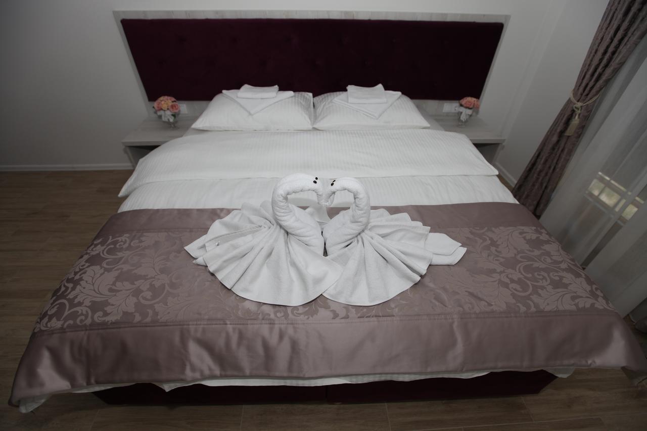 Apis Hotel Trebin Dış mekan fotoğraf