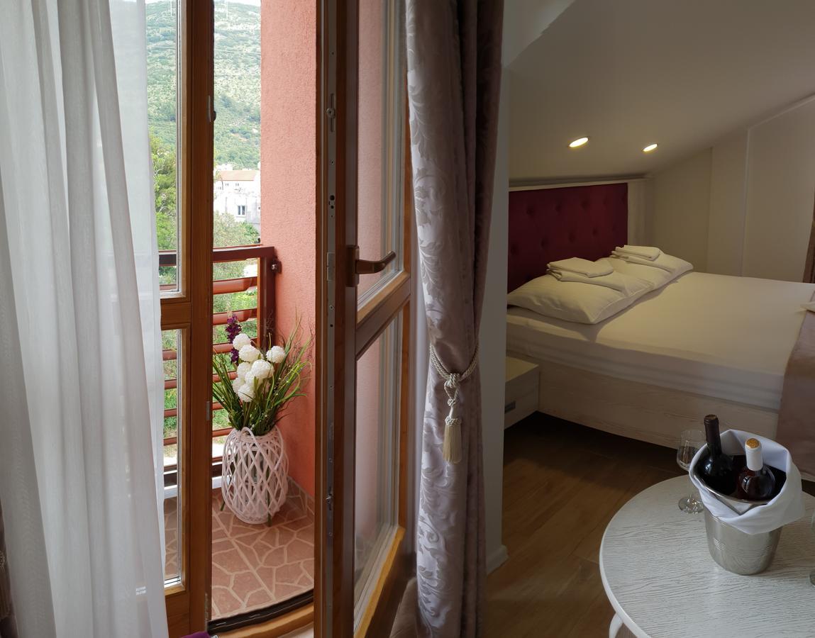 Apis Hotel Trebin Dış mekan fotoğraf